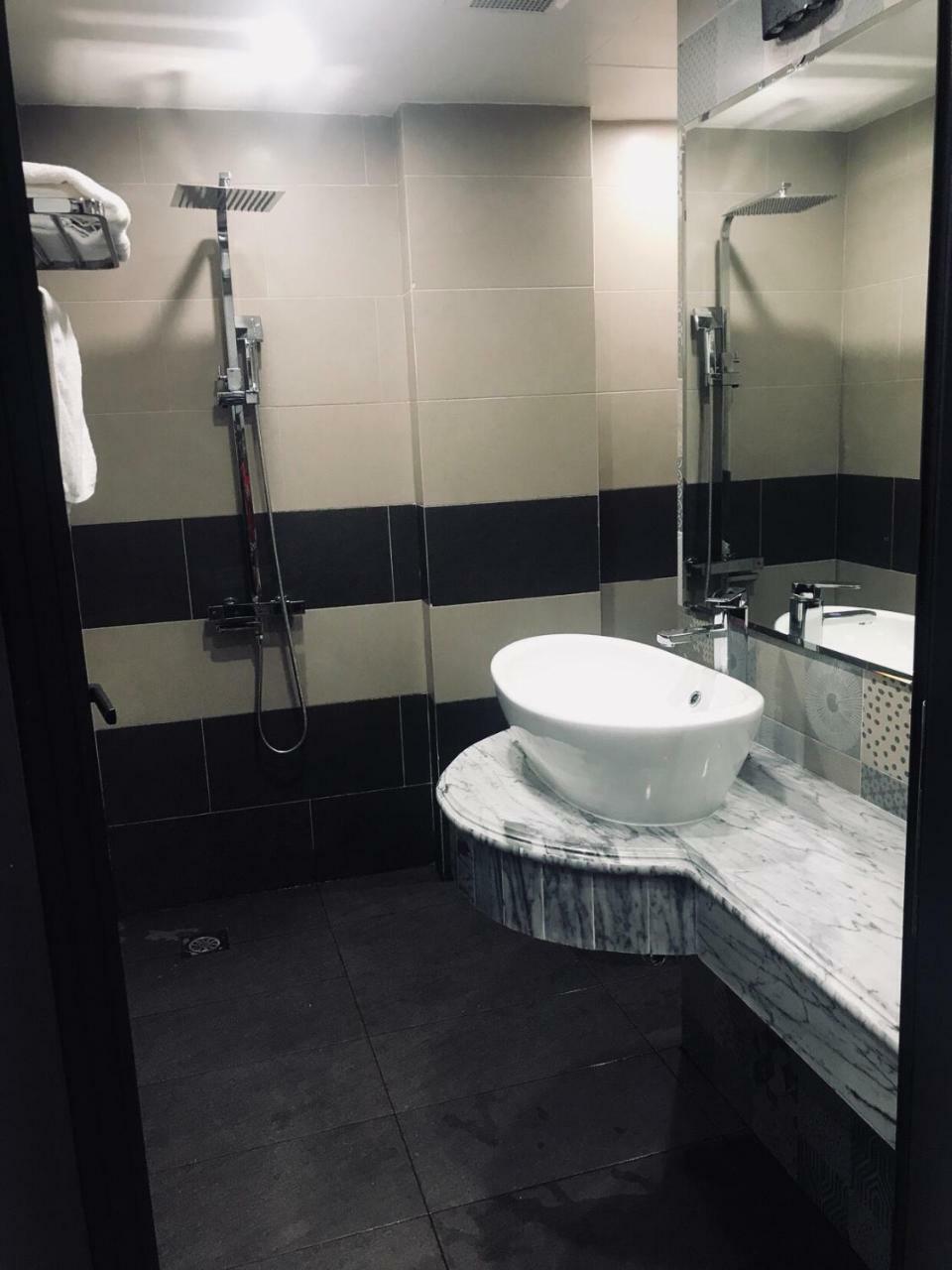 河内 Kim酒店 外观 照片